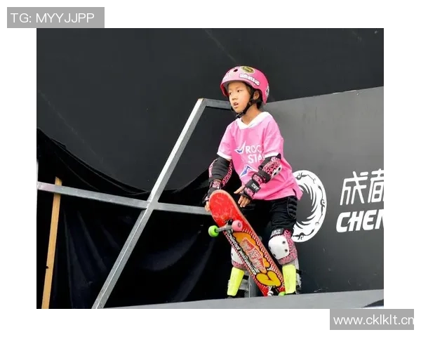 极限运动战术探究成都极限运动队的边路渗透与战术创新分析