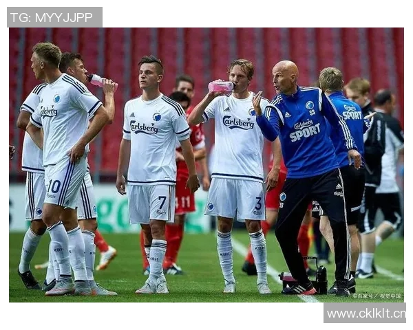 特温特与多德勒支魔方激战正酣谁能在这场较量中笑到最后