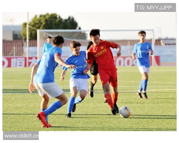 西安足球队如何通过比赛经验变革提升竞技水平与团队协作能力 西安足球队如何通过比赛经验变革提升竞技水平与团队协作能力